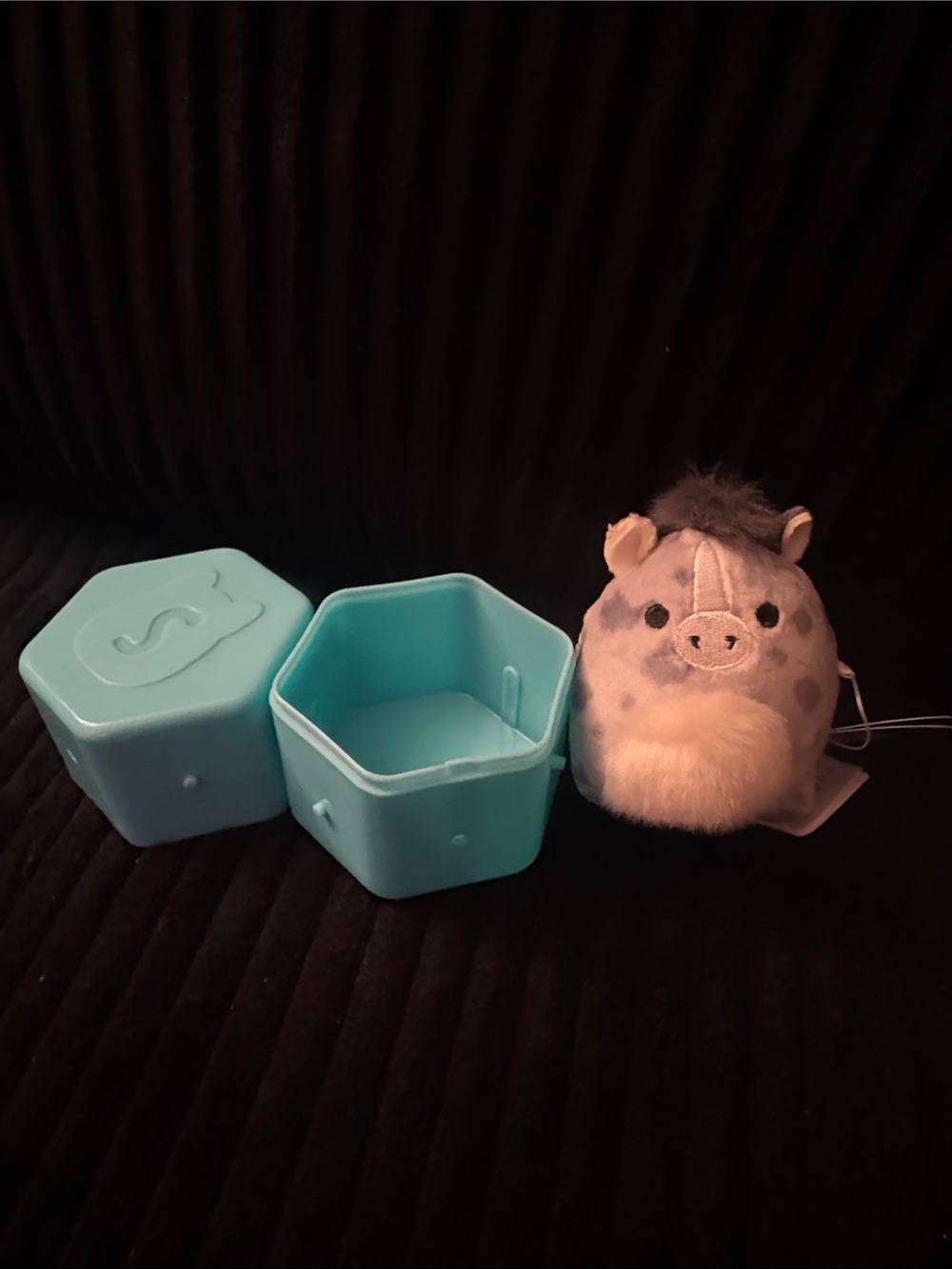 Squishmallow Grady the Grey Horse